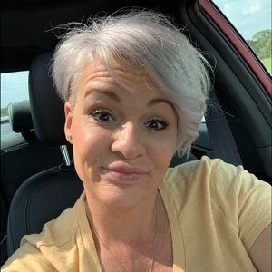 Meet your Posher, Marci